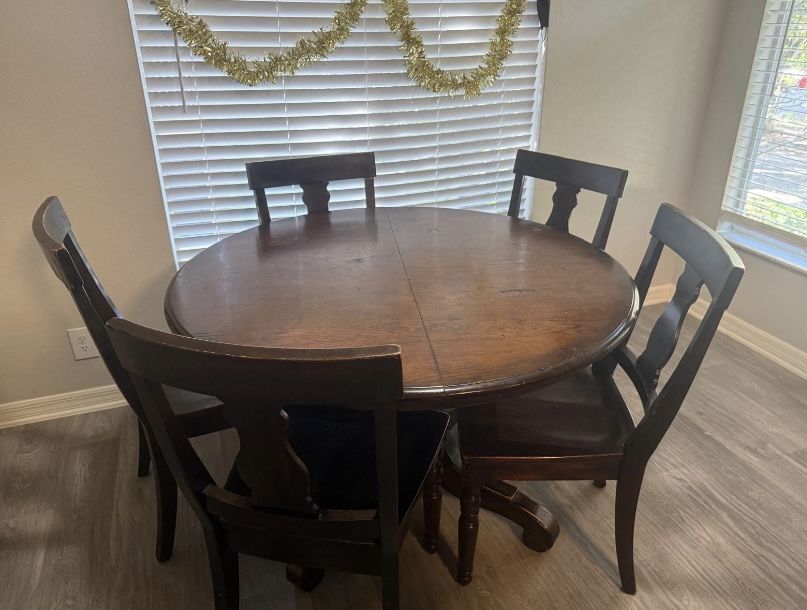 Dining Table With 6 Chairs