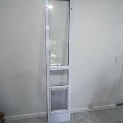 Ideal Pet Products 15 in x 791/2 in White Aluminum Medium Dog Door for Sliding door