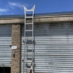 14’ Gorilla Ladders 375 Lb