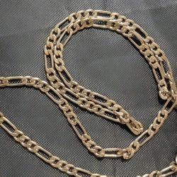 Stunning Solid 14K Gold Figaro Chain – Timeless Italian Craftsmanship