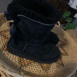 Uggs Bailey Bow Little Girls Sz 11