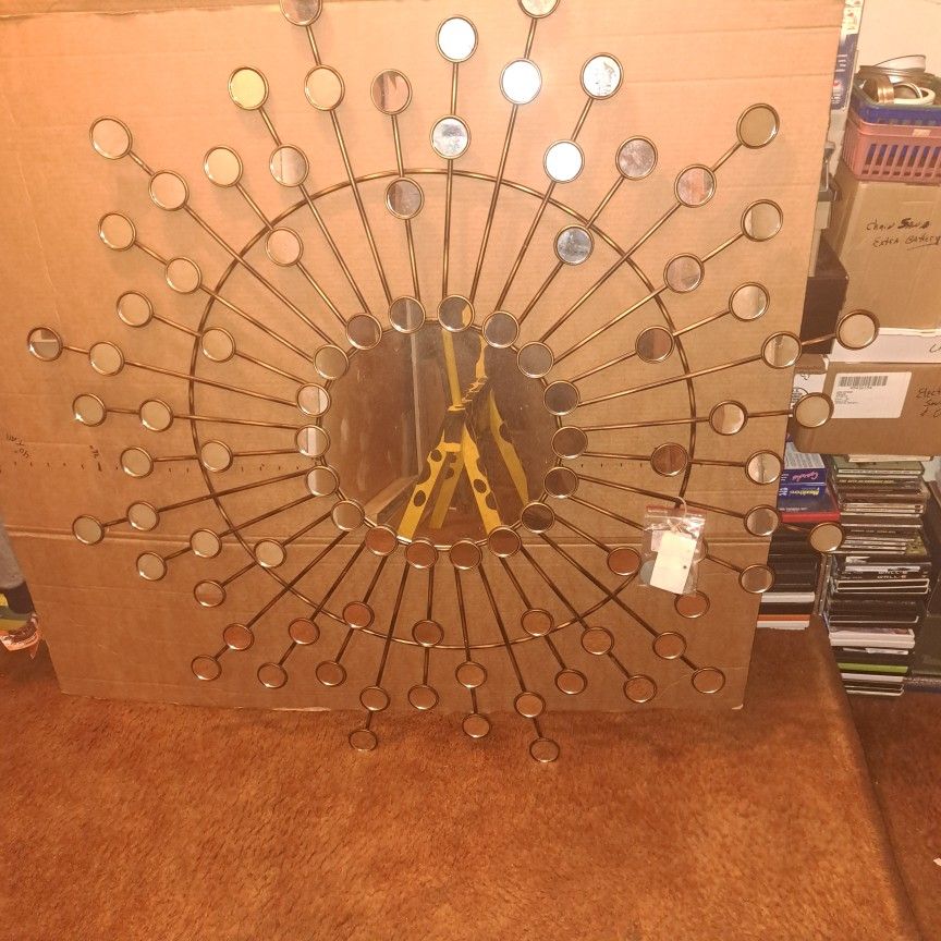 Sun Burst Wall Hanging With 9p Small Mirrors [1 1/2