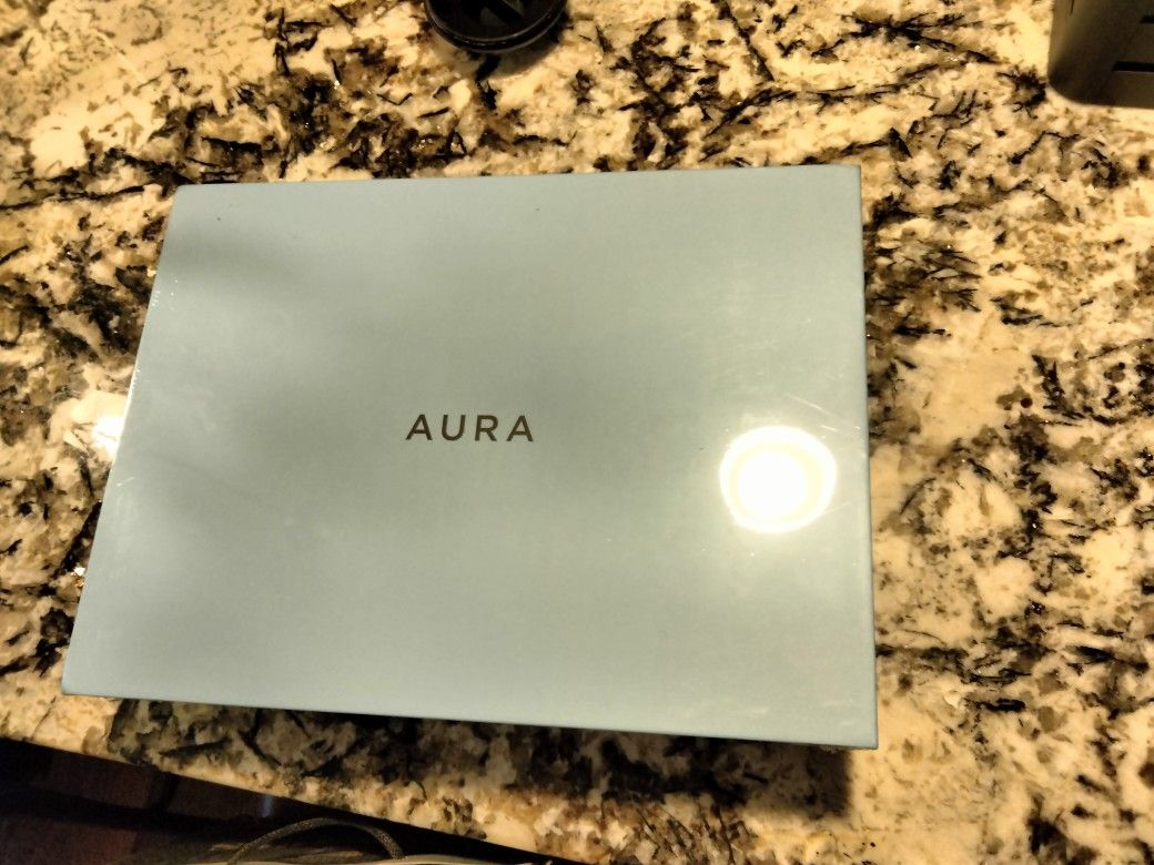 Aura Carver Digital Frame, New In Plastic