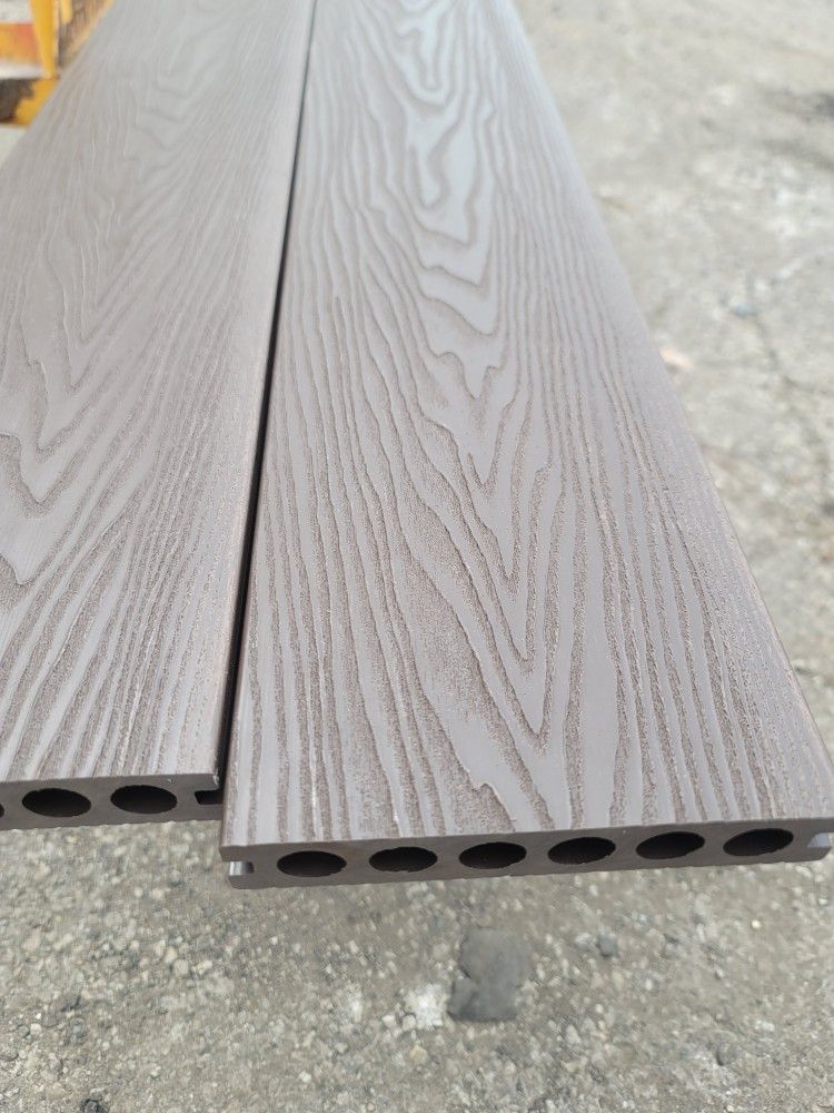 Hollow Composite Decking 1x6 X 16'. 5 per Sq Ft for Sale in Chicago