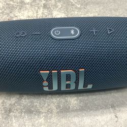 JBL Blue Tooth Speaker Charge 5 Bluetooth BT Portable Usb C Handheld Rugged Design Compact Wireless Audio Sync Music 