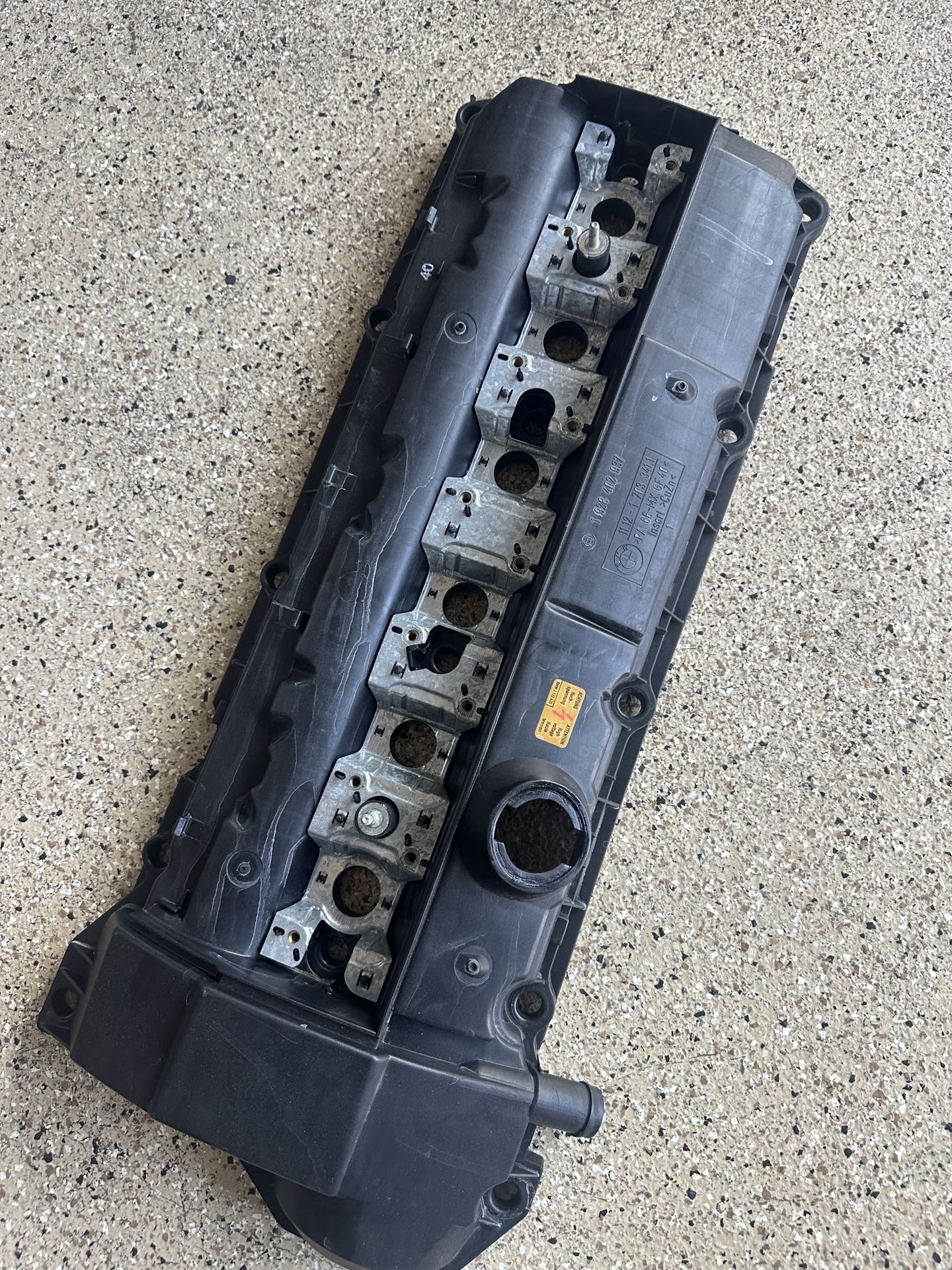 BMW M52 Valve Cover