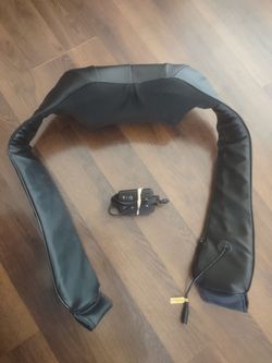 Neck massager