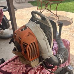 leaf blower gas powered