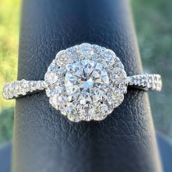 14k White Gold 1CTW Natural Round Diamond Halo Engagement Ring Size 6.5