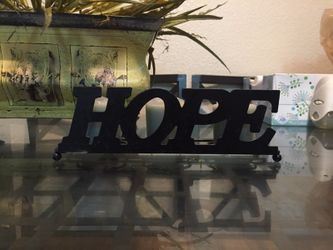 "Hope" candle holder