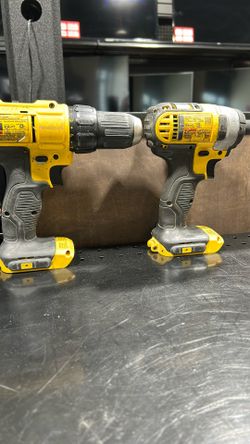 2 Pc Dewalt Tools