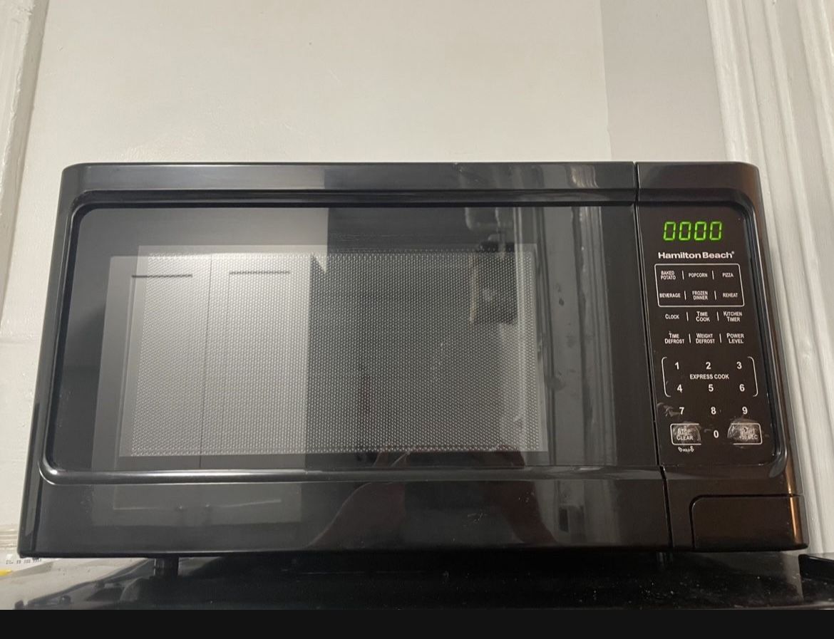 Hamilton Beach Microwave For Sale!