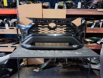 2019-2020-2021-2022-2023-2024-2025 TOYOTA RAV4 FRONT BUMPER OEM USED #11603