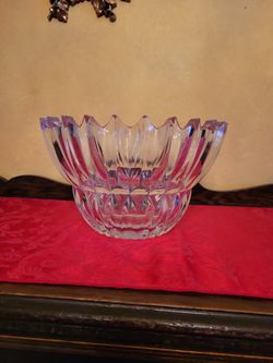 CUT LEAD CRYSTAL BOWL
