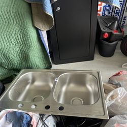 Double Sink