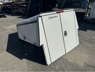 Tacoma commercial aluminum camper shell 2005-23