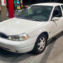 1999 Ford Contour
