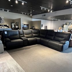 Black 6pc Power Reclining Sectional