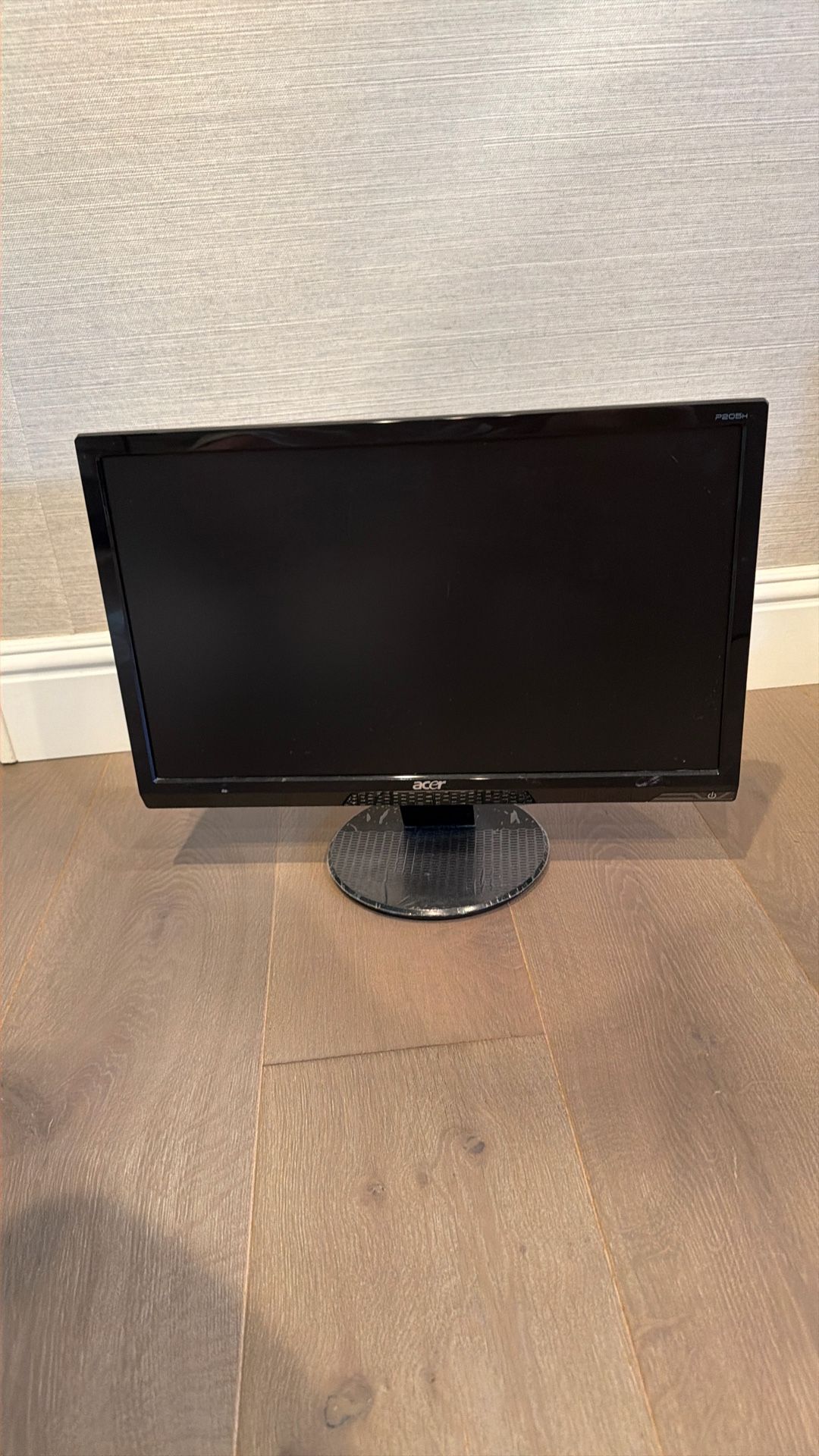 Acer P205H 20" Widescreen LCD Monitor