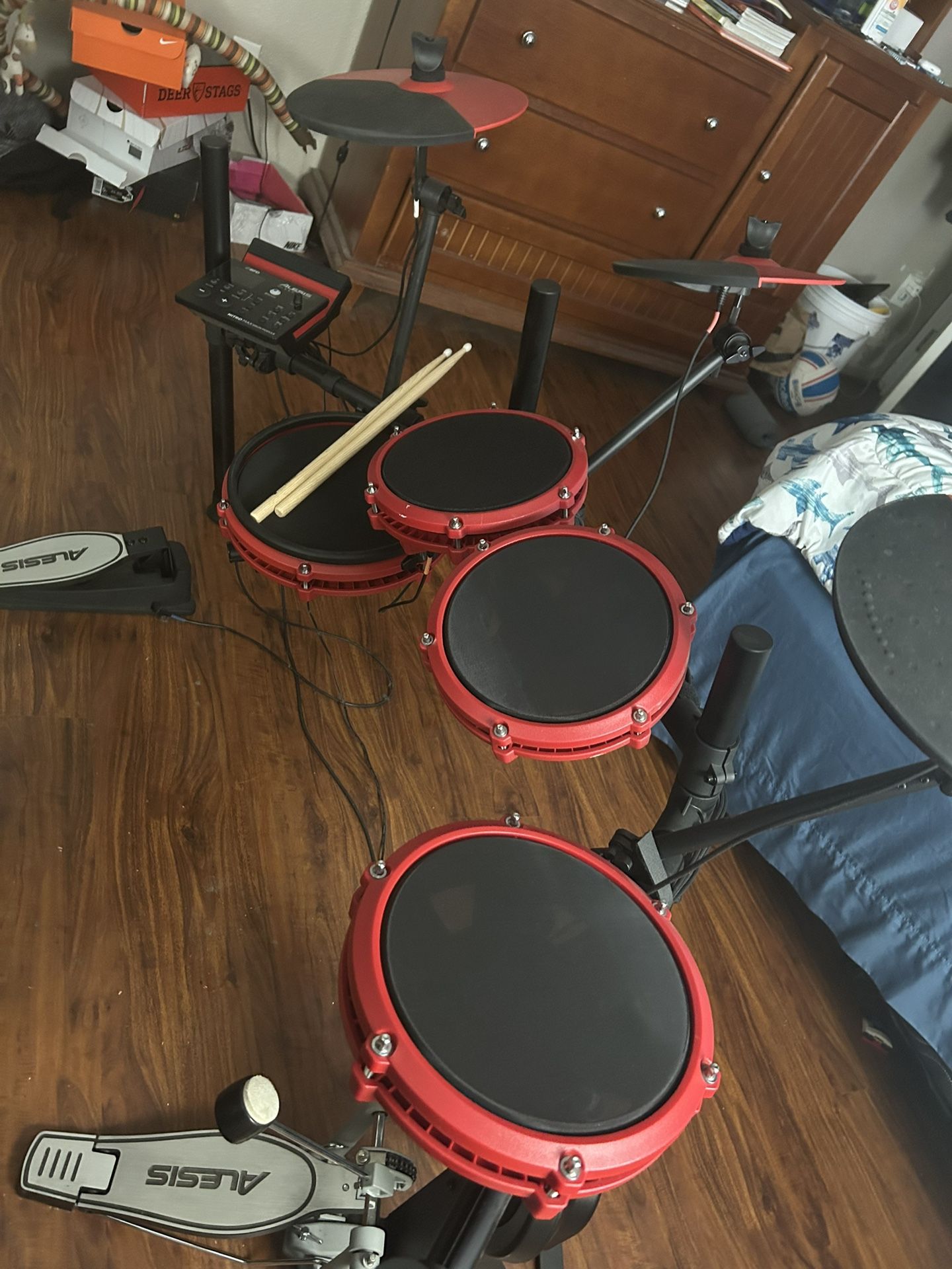 Alesis Electric Drum Set(with Sticks)