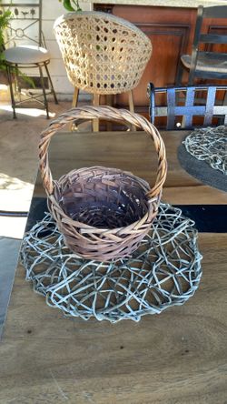 Small Wicker Basket !! Canasta Chica 