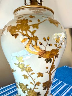 Table lamp