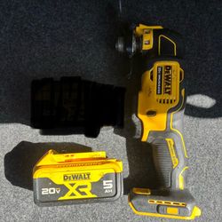 Dewalt 20v multitool con batería 🔋 5.0ah $110 firme precio