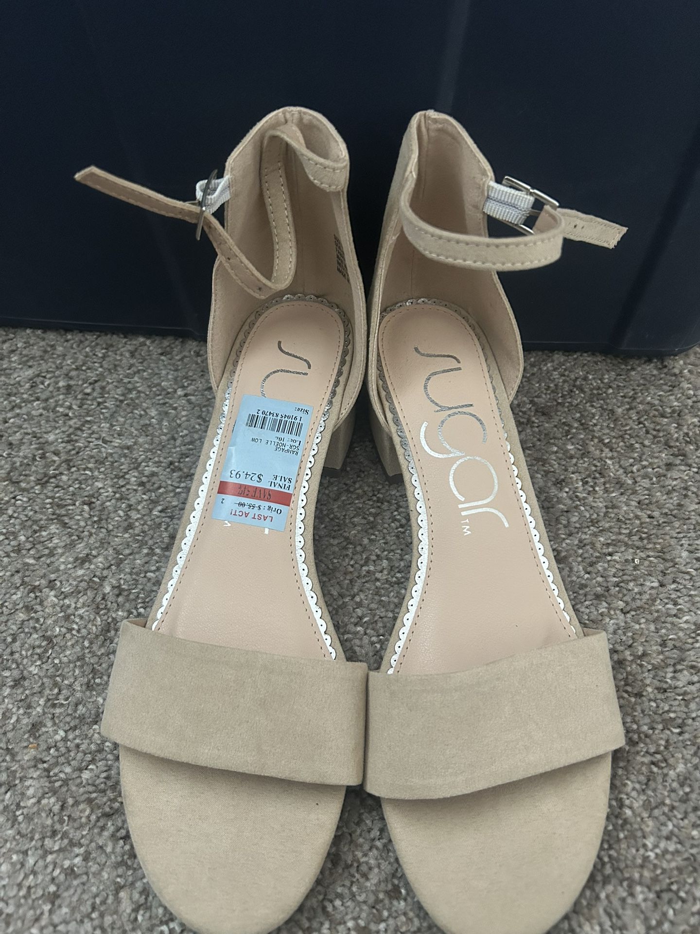 Nude Short Heals Size 9