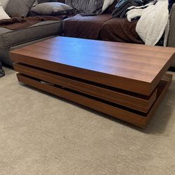 Dania Coffee And Side Table Set 
