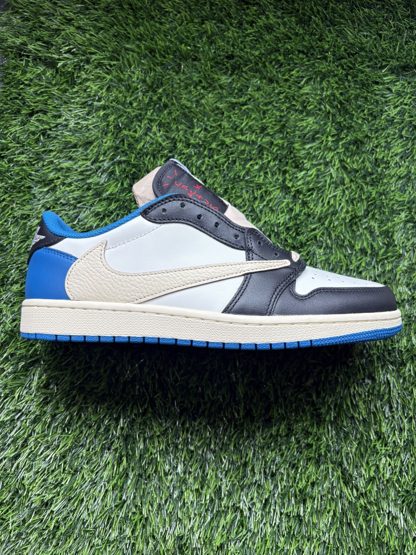 Travis Scott ‘Fragments’ Jordan 1 Low