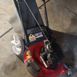 Mtd Yard Machine Briggs And Stratton 5.0 Hp Push Lawnmower Lawn Mower 