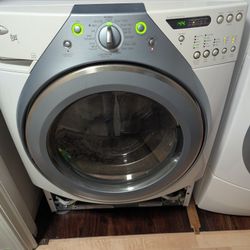 Whirlpool Duet Washer And Dryer 
