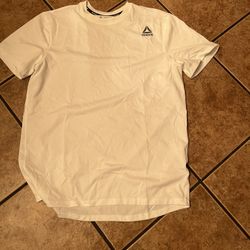 Mens Shirt 👕 Reebok Size M