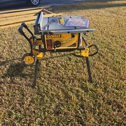 Portable Table Saw - Dewalt