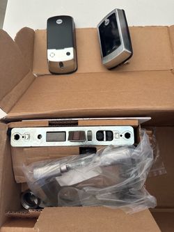 Brand New Yale  AUR NTM645 TouchScreen Keypad nexTouch Cylinder Lock