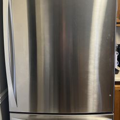 Kenmore Refrigerator