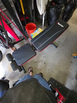 Adjustable  Weight Bench