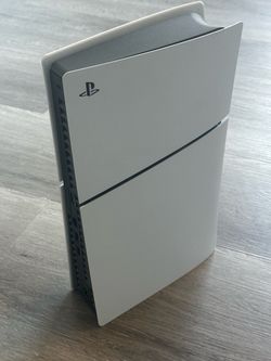 PS5 Slim Disc Edition + DualSense Controller