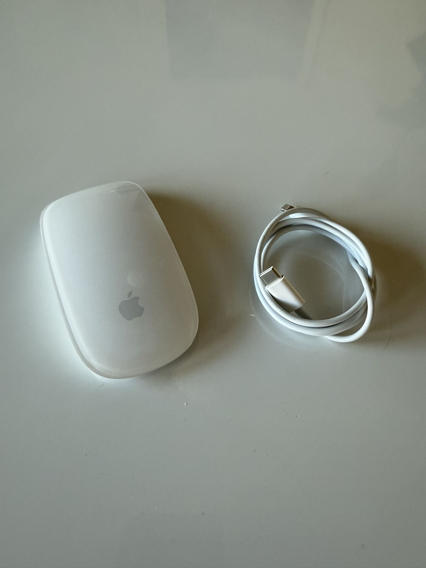 Apple Magic Mouse 2