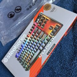 Steelers Apex Pro TKL Keyboard