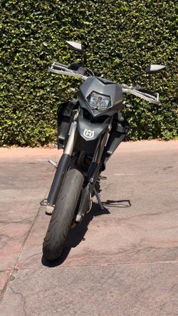 Husqvarna SM(contact info removed) 28k miles
