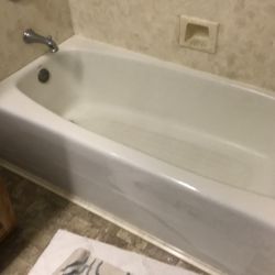 Koehler Bath Tub. 64x30 1/2 Inches 