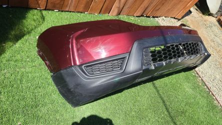 2017 - 2019 HONDA CRV CR-V FRONT BUMPER COVER GENUINE USED OEM. NCF