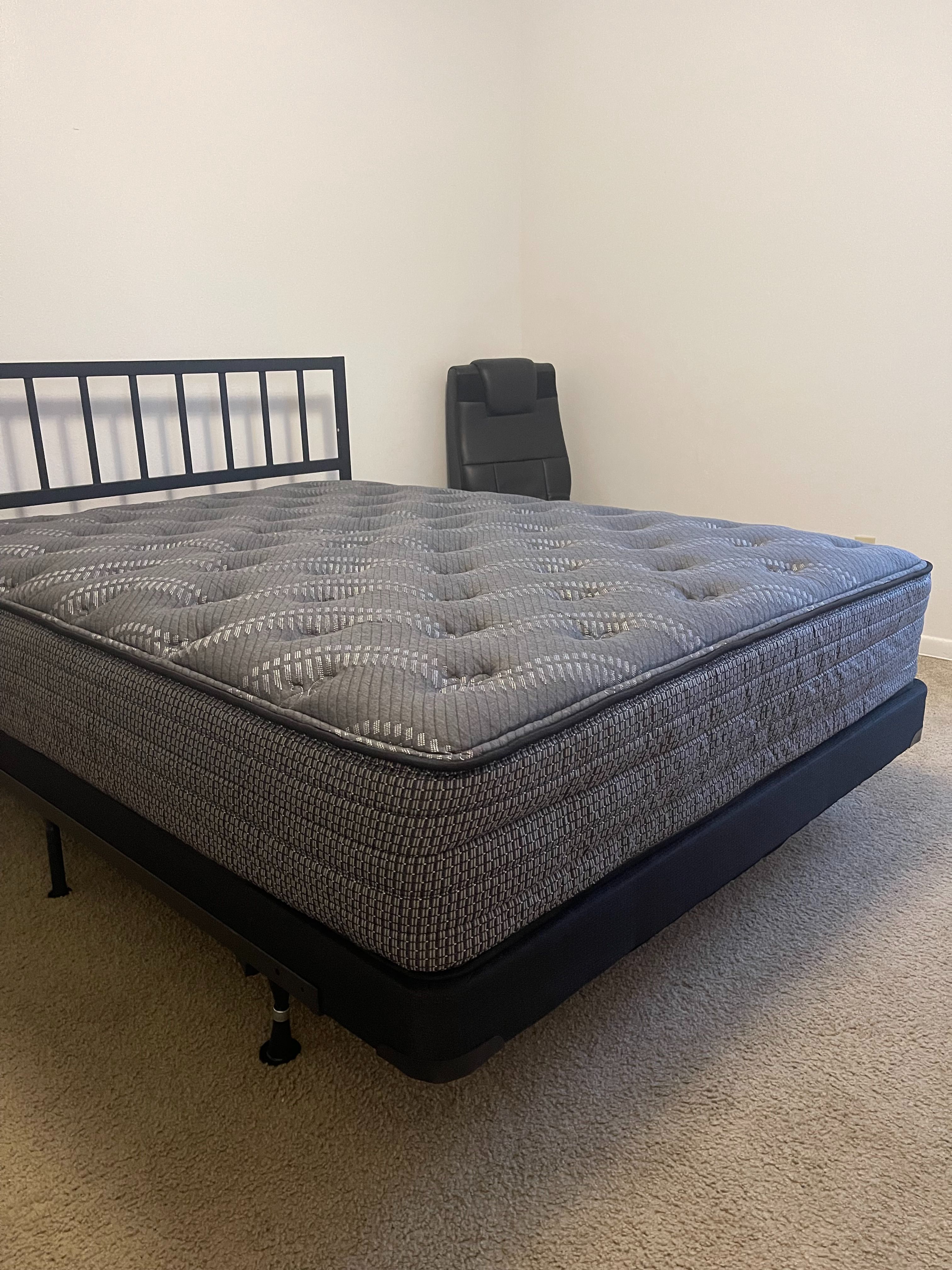 HIGH QUALITY INNERSPRING MATTRESS QUEEN SIZE