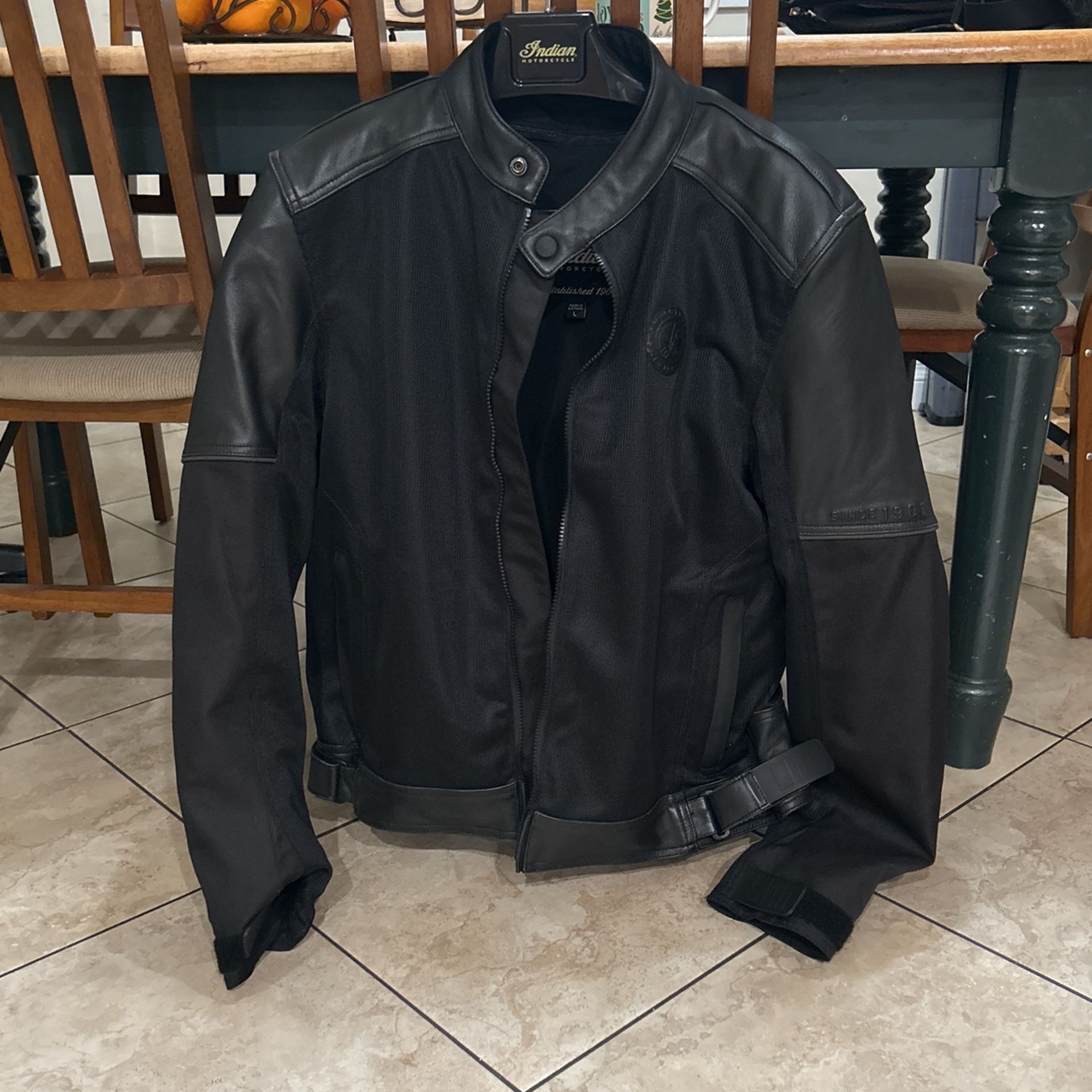 Indian Motorcycle Jacket Large 