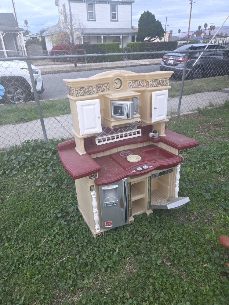 Kids Toy Kitchen