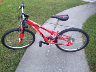 Specialized 24 Mountain Bike
