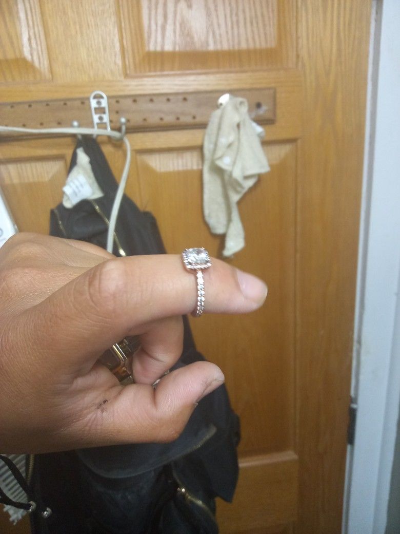 Pandora (Ring )