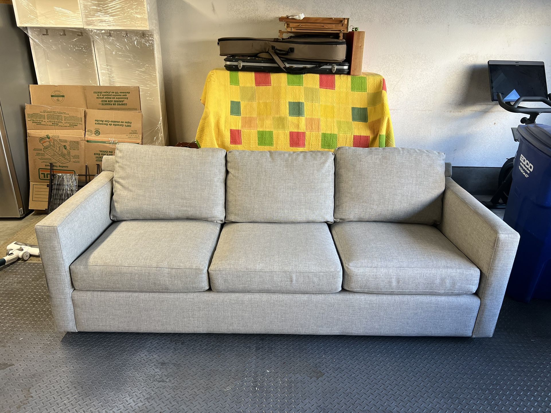 Crate & Barrel - Three 3 Cushion Sofa Couch 