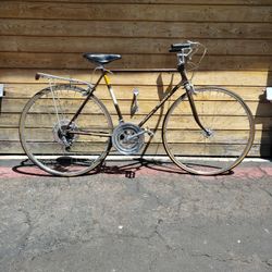 Vintage Schwinn Bike